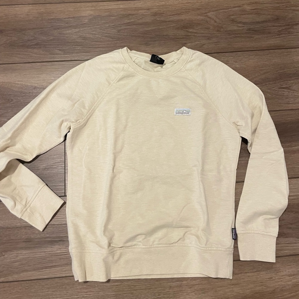 Patagonia crewneck